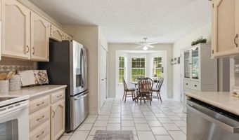 133 LAKE Ter, Alabaster, AL 35007