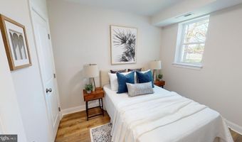 220 HAMILTON St NW 218, Washington, DC 20011