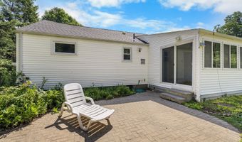 93 Kenwood St, Berlin, CT 06037
