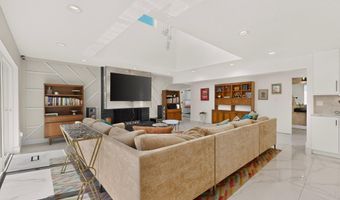 8804 Natalie Ave NE, Albuquerque, NM 87111