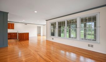 151 S Main St, Allentown, NJ 08501