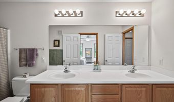 6597 Linwood Dr NE, Albertville, MN 55301