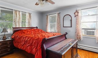 70 Harris St, Coventry, RI 02816