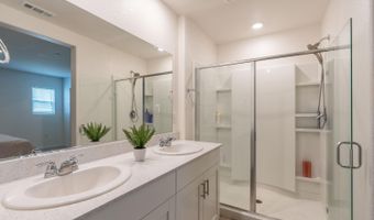 6421 Maple Leaf Ln, Riverbank, CA 95367