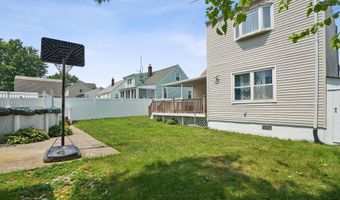 27 George St, Avenel, NJ 07001