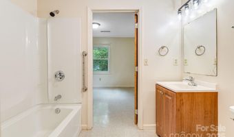 119 Richland St, Asheville, NC 28806