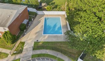 50 Greenhouse Rd 42D, Bridgeport, CT 06606
