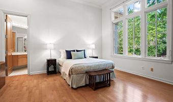 9335 Colonnade Trl, Alpharetta, GA 30022