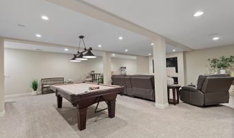 3120 Windmill Dr, Adrian, MI 49221