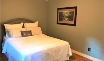 48 Grisham Dr, Bella Vista, AR 72715