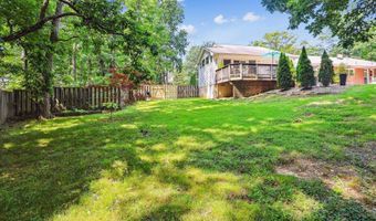 6916 PACIFIC Ln, Annandale, VA 22003