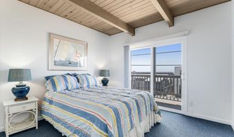 617 Beach Dr, Aptos, CA 95003