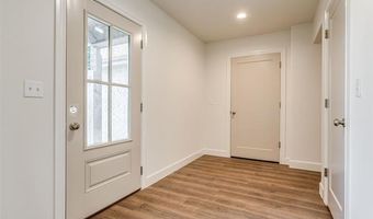 5916 Coldspring Ln, Bartlesville, OK 74006