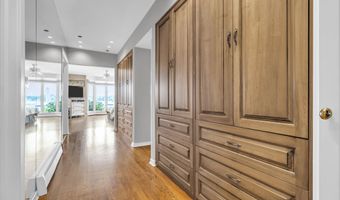 99 Holly Ln, Bayville, NJ 08721