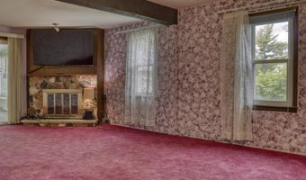 921 W WEILAND Ave, Appleton, WI 54914
