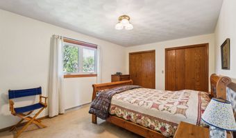 1601 S IRMA St, Appleton, WI 54915