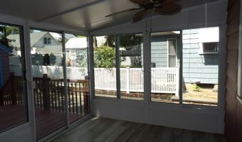 8 Croswell St, Albany, NY 12206