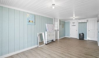 379 Bayshore Dr, Barnegat, NJ 08005
