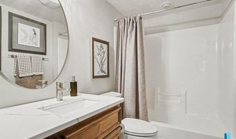 904 S Patrician Ct, Brandon, SD 57055