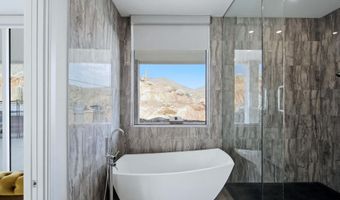 43359 N 66TH St, Cave Creek, AZ 85331
