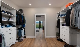 6111 Springhill Rd, Belgrade, MT 59714