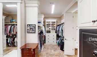 230 Eastwood Dr, Brandon, MS 39042