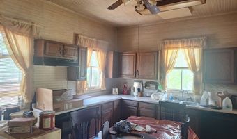 880 Sellers Rd, Baxley, GA 31513