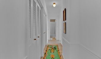 4390 LORCOM Ln 805, Arlington, VA 22207