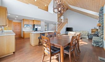 24585 Dodds Rd, Bend, OR 97701