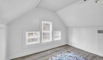 673 Sumner St, Akron, OH 44311