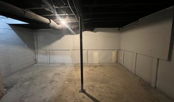154 S 9th Ave, Beech Grove, IN 46107