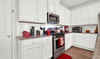 18 Castlemoor Loop, Adairsville, GA 30103