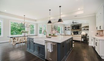 5706 Bentbrook Dr, Bargersville, IN 46106