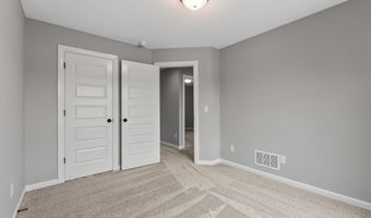 1700 Badger Ln, Auburn, IN 46706