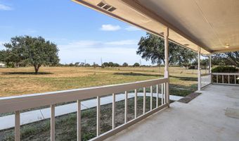626 Home Xing, Adkins, TX 78101