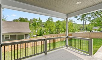 128 Rock Hill Rd, Asheville, NC 28803