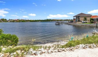6005 ADAGIO Ln, Apollo Beach, FL 33572