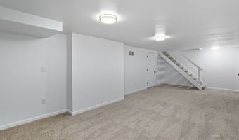 12 Mc Guffey, Athens, OH 45701