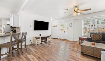 81 Driftwood Dr, Blakeslee, PA 18610
