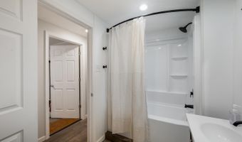 343 Soybean Dr, Appomattox, VA 24522