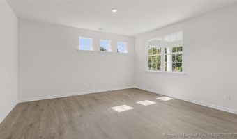 638 Pine Dune Ln, Aberdeen, NC 28315