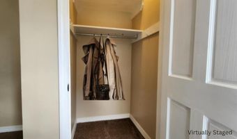 430 N Simon St, Ada, OH 45810