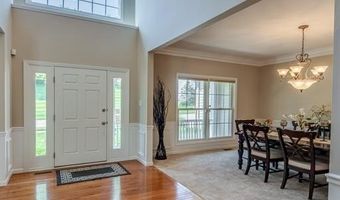 1515 Dietrich Glen Dr, Ballwin, MO 63021
