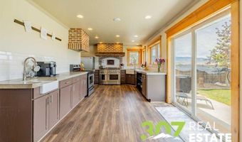 2929 E Ave, Cody, WY 82414