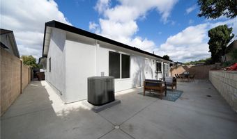 4212 E Addington Dr, Anaheim, CA 92807