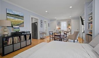56 Somerset St, East Greenwich, RI 02818