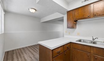 121 NW State St, Ankeny, IA 50023
