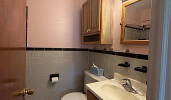 738 N Saint Lucas St, Allentown, PA 18104