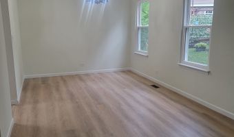 342 Country Ln, Algonquin, IL 60102