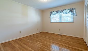 19497 Stone Mountain Rd, Abingdon, VA 24210